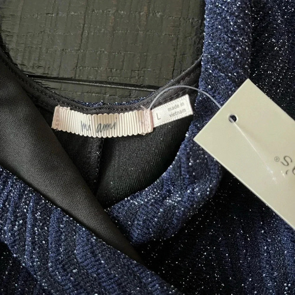 Mi Ami by Francesca’s Navy Blue Glitter Romper Large - Picture 4 of 7